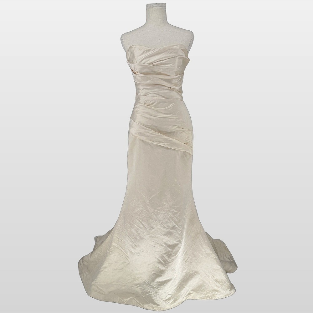 Marisa 100 Silk Strapless Mermaid Wedding Gown 10 Ruched Bridal Dress USA Fair